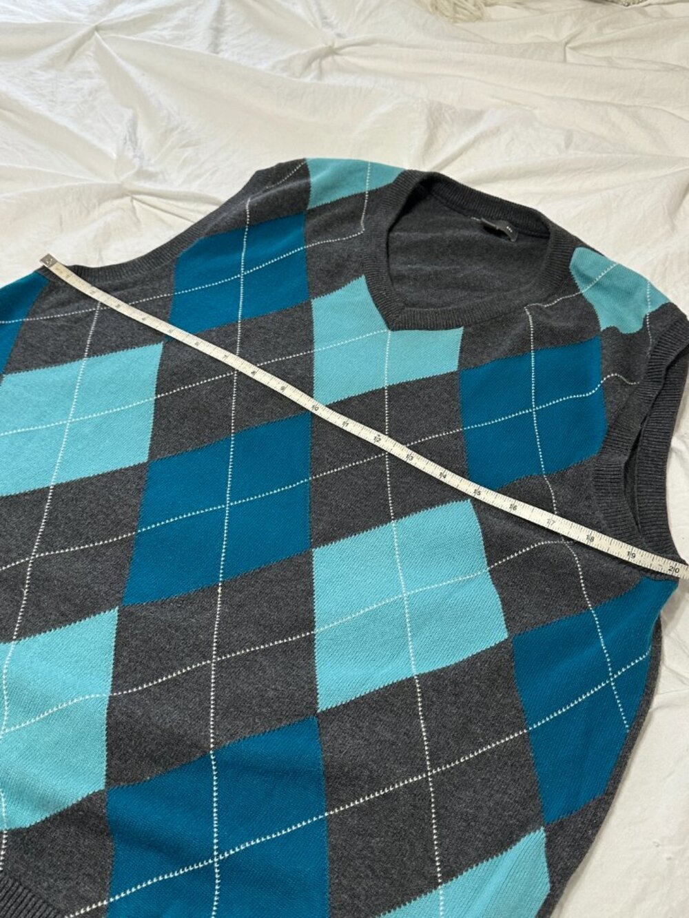 TWO Gap Mens Argyle Sweater Vests Size M Blue Purple Gray Grandpa 100% Cotton - Picture 6 of 16
